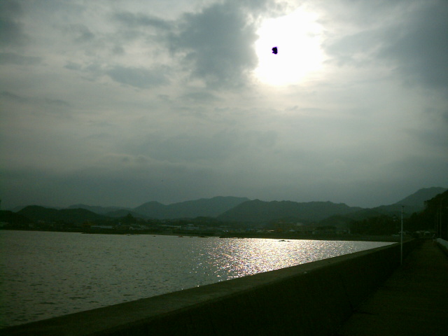 kadogawa-sunset--nobeoka-september-18-2004.jpg